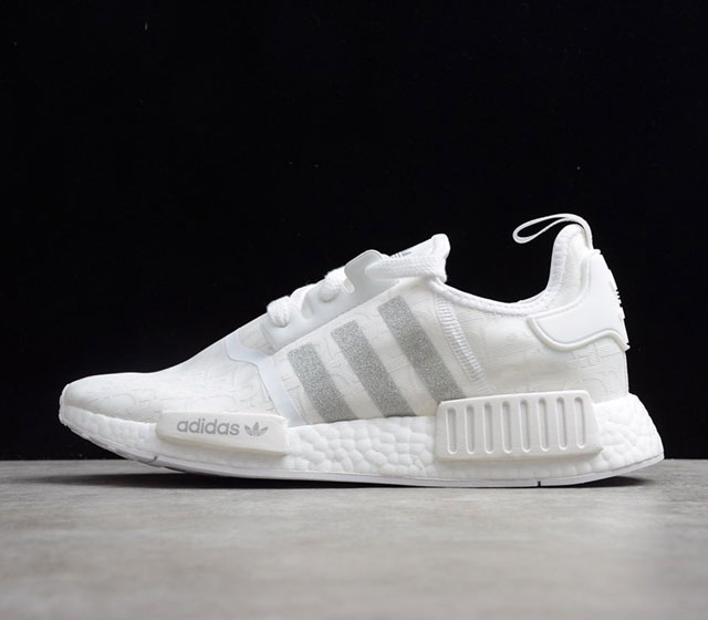 NMD R1 YF9866 36 36.5 37 38 38.5 39 40 40.5 41 42 42.5 43 44 44.5 45