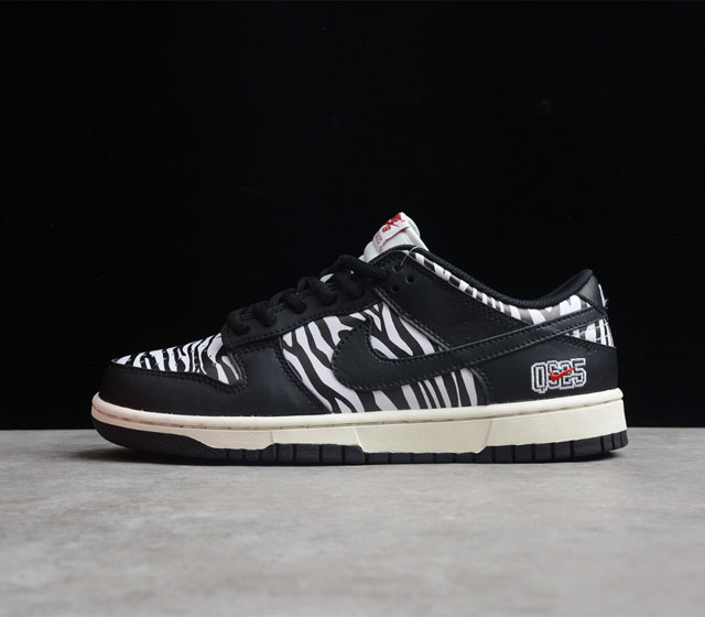 Quartersnacks x NK SB Dunk Zebra DM3510-001 Nike Logo Quartersnacks Quartersnac