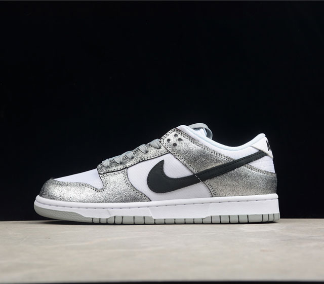 Nike SB Dunk Low DO5882-001 36 36.5 37.5 38 38.5 39 40 40.5 41 42 42.5 43 44 44