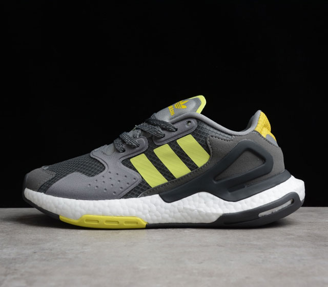 Day Jogger FW5997 36 36.5 37.5 38 38.5 39 40 40.5 41 42 42.5 43 44 45