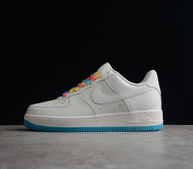 NK Air Force 1 # # DD3396-131 SIZE 36 36.5 37.5 38 38.5 39 40 40.5 41 42 42.5 4