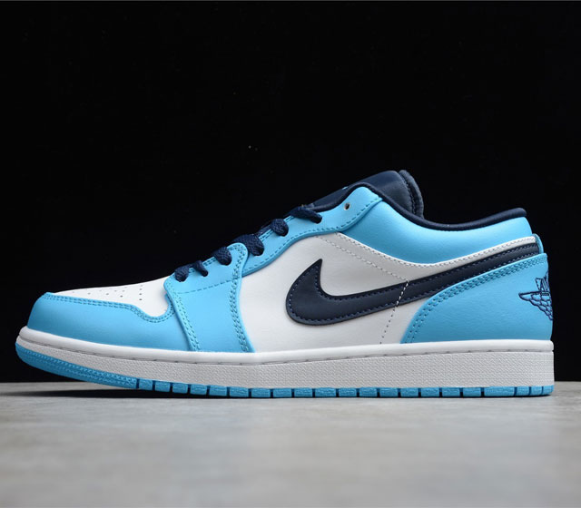 CJ Air Jordan 1 Low UNC 553558-144 Swoosh Logo Logo Jumpman Logo SIZE 40 40.5 4