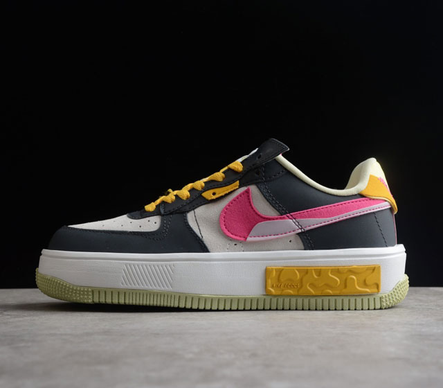 NK Air Force 1 # # DH7561-104 SIZE 36 36.5 37.5 38 38.5 39 40 40.5 41 42 42.5 4