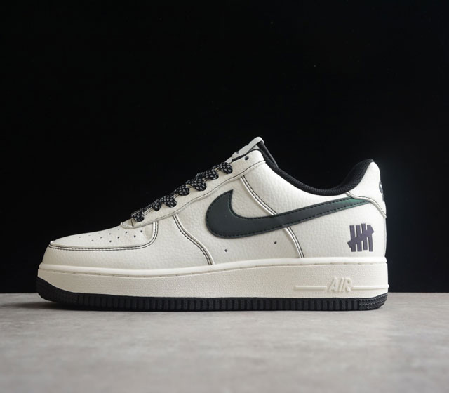 NK Air Force 1 # # UN2588-121 SIZE 36 36.5 37.5 38 38.5 39 40 40.5 41 42 42.5 4