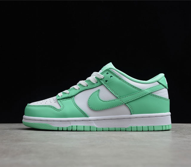 NK Dunk Low WMNS Green Glow DD1503-10514 R22 36 36.5 37.5 38 38.5 39 40