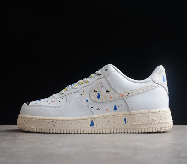 NK Air Force 1 # # CZ0339-100 SIZE 36 36.5 37.5 38 38.5 39 40 40.5 41 42 42.5 4