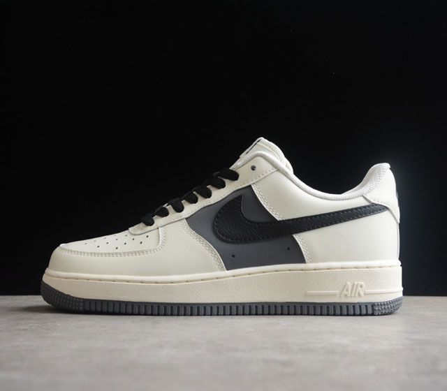 NK Air Force 1 # # DA4093-100 SIZE 36 36.5 37.5 38 38.5 39 40 40.5 41 42 42.5 4