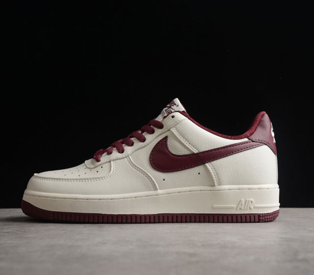 NK Air Force 1 # # GH5622-063 SIZE 36 36.5 37.5 38 38.5 39 40 40.5 41 42 42.5 4