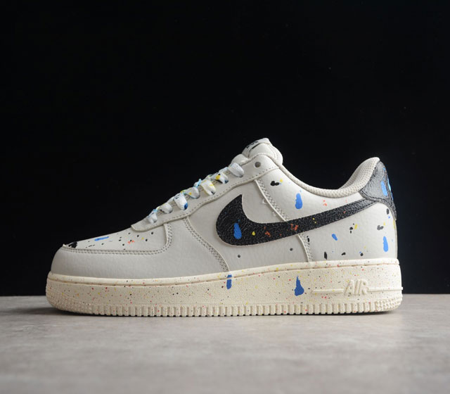 NK Air Force 1 # # CZ0339-001 SIZE 36 36.5 37.5 38 38.5 39 40 40.5 41 42 42.5 4