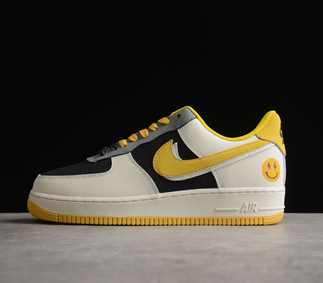 NK Air Force 1 # # AF1234-004 SIZE 36 36.5 37.5 38 38.5 39 40 40.5 41 42 42.5 4