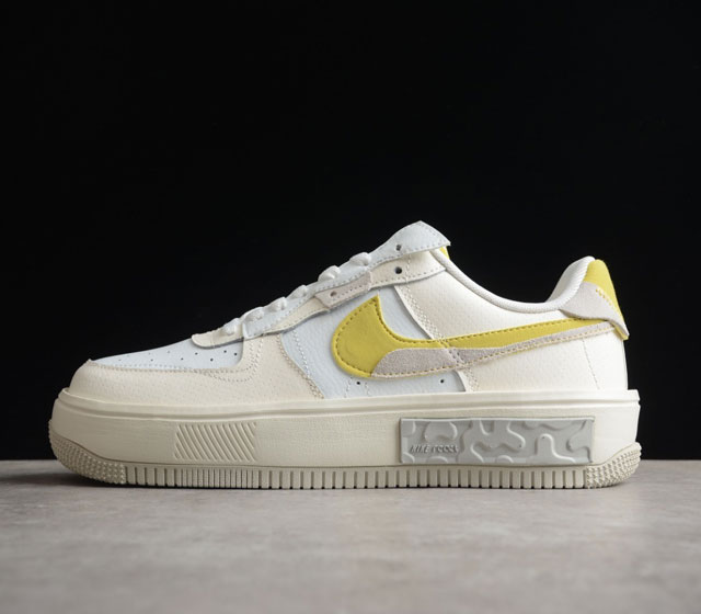 NK Air Force 1 # # DV6984-100 SIZE 36 36.5 37.5 38 38.5 39 40 40.5 41 42 42.5 4