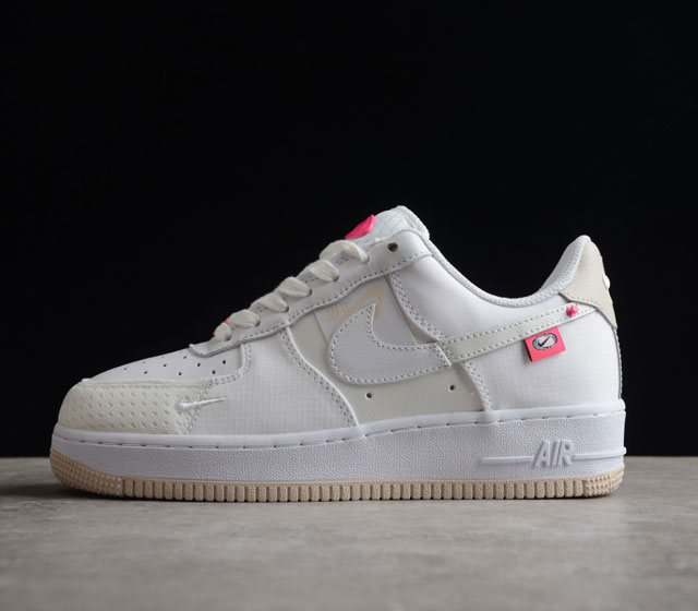 NK Air Force 1 # # DX6061-111 SIZE 36 36.5 37.5 38 38.5 39 40 40.5 41 42 42.5 4