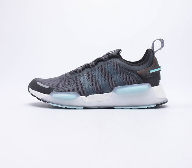 240 Adidas NMD_V3 Boost adidas NMD_V3 BOOST -- TPU GX3378 36 36 37 38 38 39 40