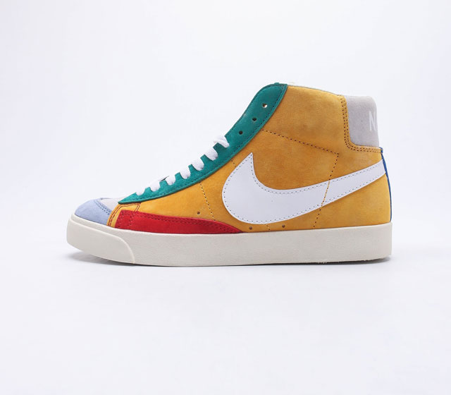 Nike Blazer M