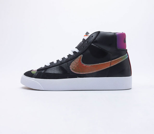 Nike Blazer M