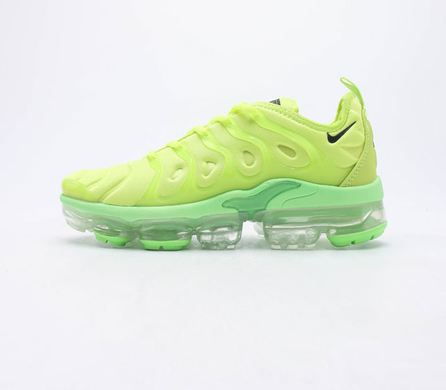 Nike Air Vapormax PlusTM Flyknit DQ7651