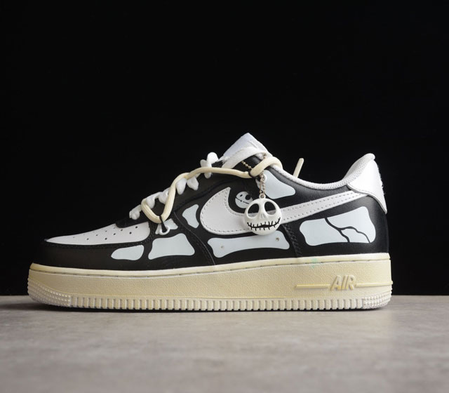 NK Air Force 1 # # CW2288-111 SIZE 36 36.5 37.5 38 38.5 39 40 40.5 41 42 42.5 4