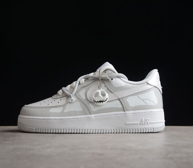 NK Air Force 1 # # DD8959-100 SIZE 36 36.5 37.5 38 38.5 39 40 40.5 41 42 42.5 4