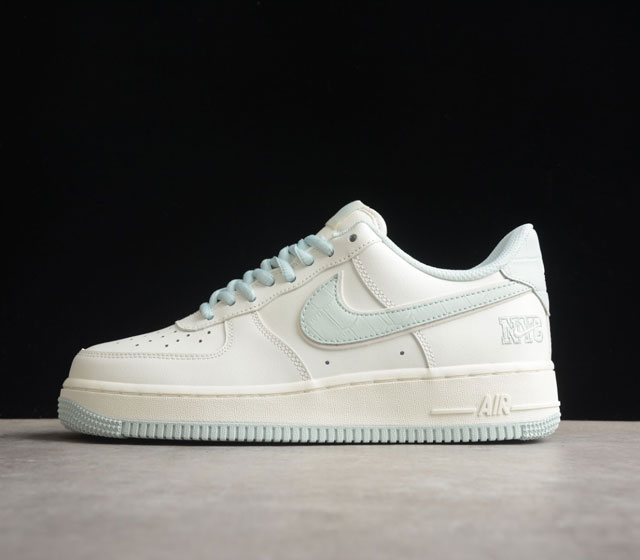 NK Air Force 1 # # PQ5636-226 SIZE 36 36.5 37.5 38 38.5 39 40 40.5 41 42 42.5 4