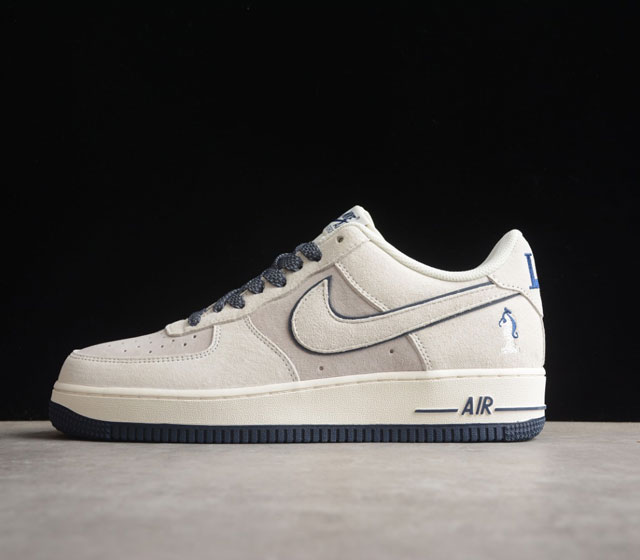 NK Air Force 1 # # DZ3696-006 SIZE 36 36.5 37.5 38 38.5 39 40 40.5 41 42 42.5 4