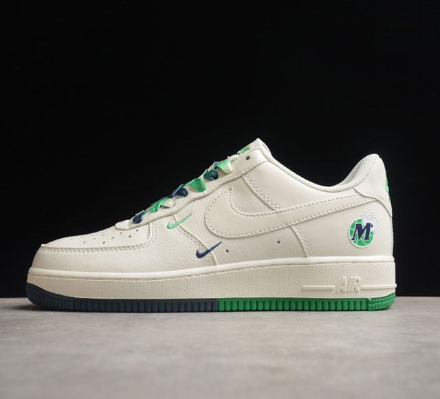 NK Air Force 1 # # DD5969 899 SIZE 36 36.5 37.5 38 38.5 39 40 40.5 41 42 42.5 4