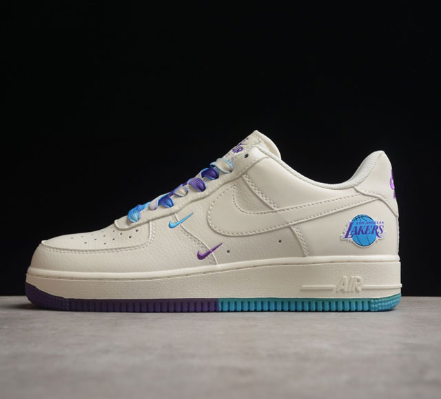 NK Air Force 1 # LA9696 023 SIZE 36 36.5 37.5 38 38.5 39 40 40.5 41 42 42.5 43