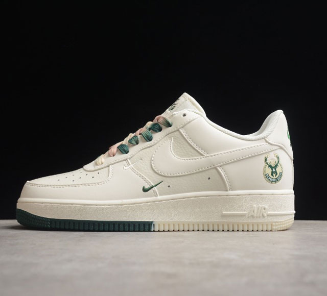 NK Air Force 1 # MU0222 034 SIZE 36 36.5 37.5 38 38.5 39 40 40.5 41 42 42.5 43