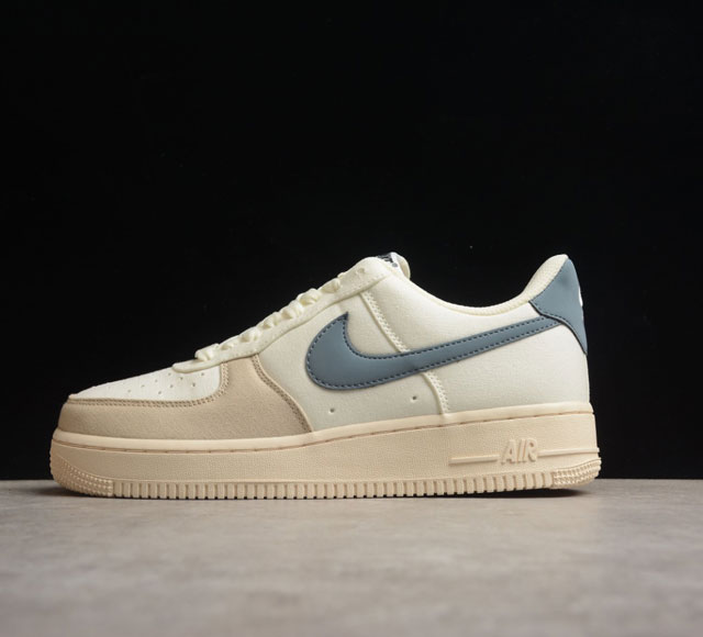 NK Air Force 1 # # DG2296-022 SIZE 36 36.5 37.5 38 38.5 39 40 40.5 41 42 42.5 4