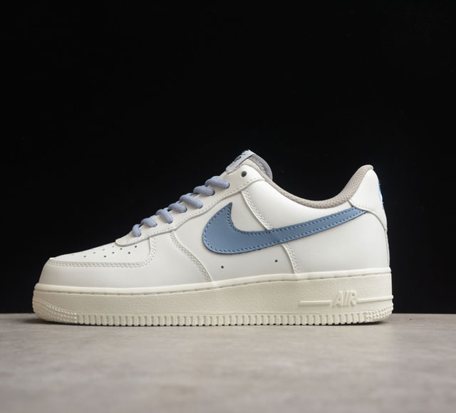 NK Air Force 1 # # CQ5059-108 SIZE 36 36.5 37.5 38 38.5 39 40 40.5 41 42 42.5 4