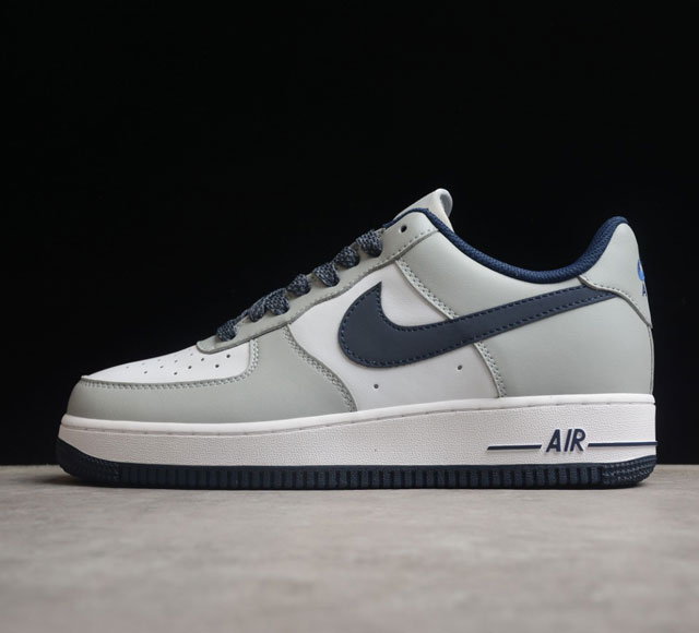 NK Air Force 1 # # KU5696-002 SIZE 36 36.5 37.5 38 38.5 39 40 40.5 41 42 42.5 4