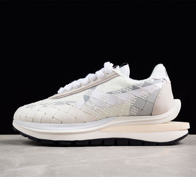 Sacai X Nk Woven 4.0 4.0 Dr5209-100 36 36.5 37.5 38 38.5 39 40 40.5 41 42 42.5 4