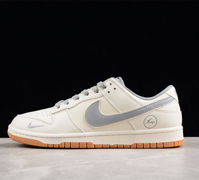 Nk Sb Dunk Low Xd1688-013 36 36.5 37.5 38 38.5 39 40 40.5 41 42 42.5 43 44 44.5