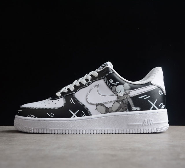 Kaws X Nk Air Force 1 07 Low Cw2288-777 Size 36 36.5 37.5 38 38.5 39 40 40.5