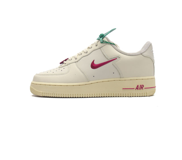 Af1 Nike Air Force 1 07 Low 2024 Fb8251-101 35 36 36.5 37.5 38 38.5 39 40 40.5