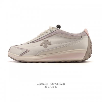 New company-grade Descente Cron Racer casual shoes, designed for women. The Des