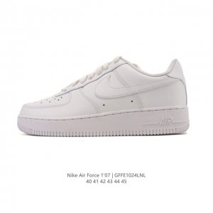 Nike Air Force 1 '07 Low, a versatile, platform, low-top, casual athletic shoe w