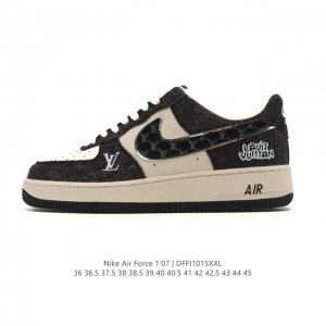 Company-grade Nike Air Force 1 '07 Low platform sneakers, featuring a thick sole