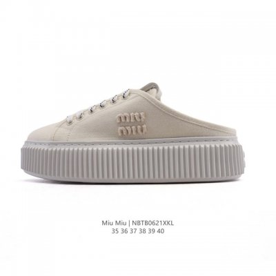 New company-level Miumiu thick-soled heightened closed-toe sports sandals, half-