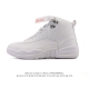 Nike Air Jordan 12 Retro basketball shoes. This unisex AJ12 retro basketball sh