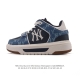 Mlb Chunky Liner Mid, a popular senior shoe, is a lightweight, thick-soled, vers
