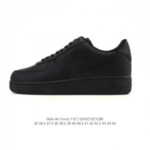 Nike Air Force 1 '07 Low, a versatile, platform, low-top, casual athletic shoe w