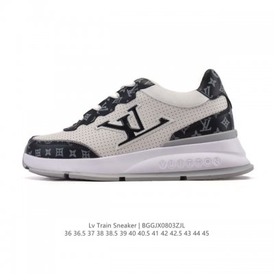 New company-grade Lv Classic sneakers. Louis Vuitton Lv Classic sneakers for me