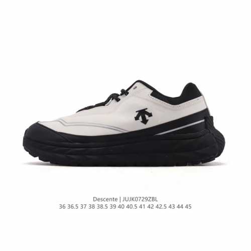 New summer release: the unisex Descente Urban Outdoor series' unisex Traxis spor