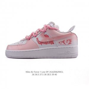 Company-level Nike Air Force 1 '07 Low Air Force One with air cushion deconstru