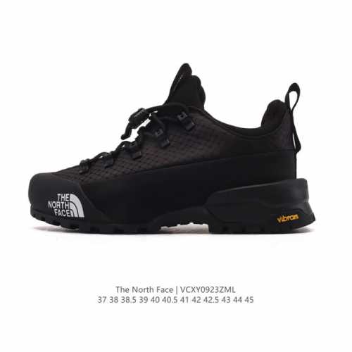 Corporate-grade outdoor dad sneakers, low-top martin boots. The North Face thic
