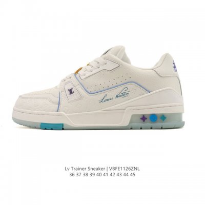 Company-grade Louis Vuitton Trainer Sneaker Low, fashionable athletic shoe with