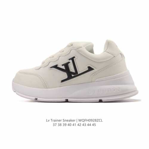 New company-grade LV Classic sneakers. Louis Vuitton LV Classic sneakers for me