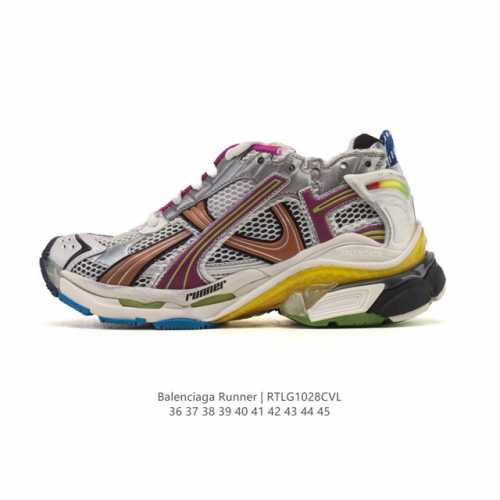 Company-grade original, consistent accessories, dust bag, and included shoelaces