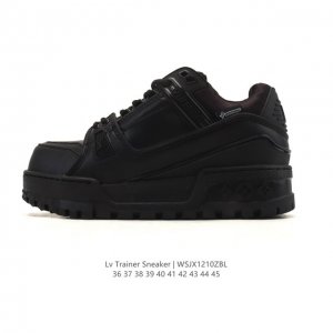 Louis Vuitton Trainer Sneaker Low, a stylish and trendy platform sneaker for me