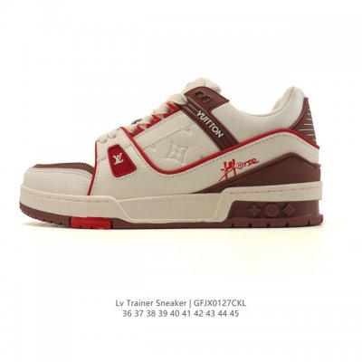 Company-grade Louis Vuitton Trainer Sneaker Low, a fashionable and stylish plat
